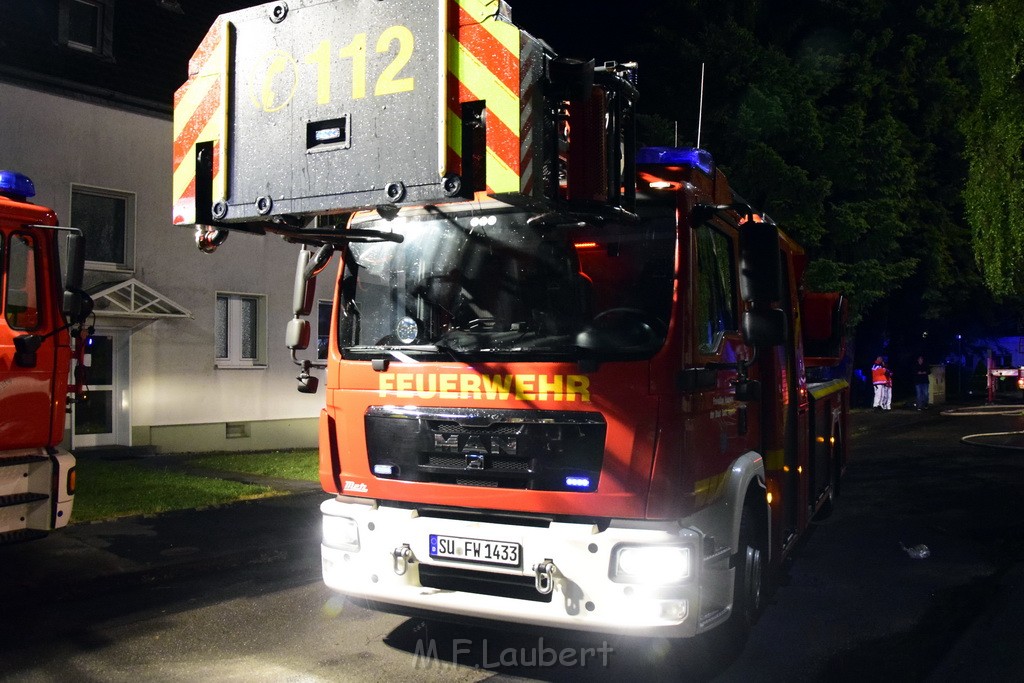 Grossfeuer Einfamilienhaus Siegburg Muehlengrabenstr P0254.JPG - Miklos Laubert